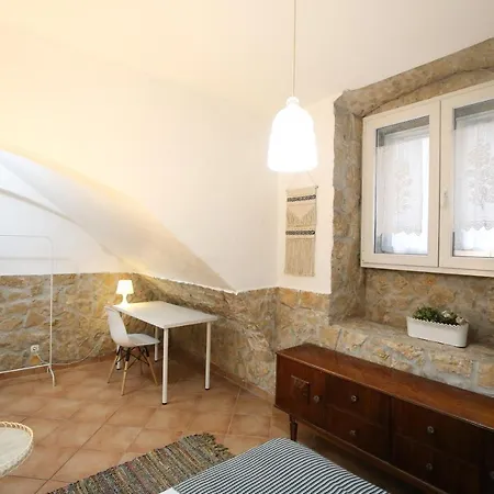 Traditional House W/ Terrace شقة Lisboa